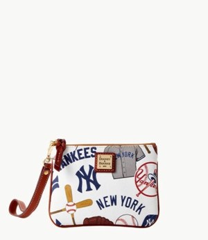 Multicolor Dooney And Bourke MLB Yankees Stadium Women's Wristlets | 72FHUNCVX