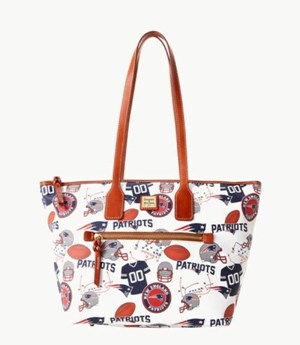 Multicolor Dooney And Bourke NFL Patriots Women's Tote Bags | 73APEHVKO