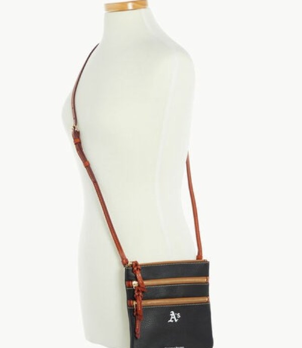 Black Dooney And Bourke MLB Athletics Women's Crossbody Bags | 06QMVYTLC