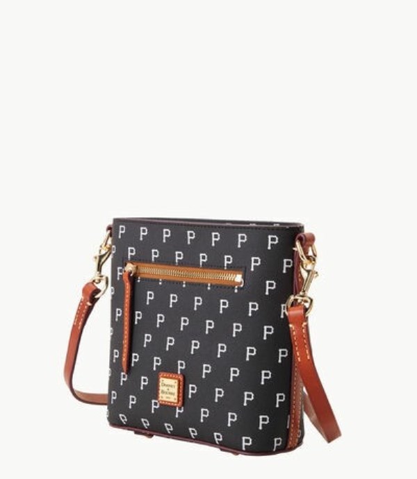 Black Dooney And Bourke MLB Pirates Small Zip Women's Crossbody Bags | 04RJVOEWC