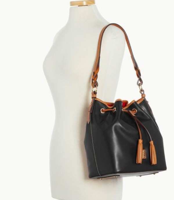 Black Dooney And Bourke Wexford Leather Tasha Women's Shoulder Bags | 84MKHPOTG