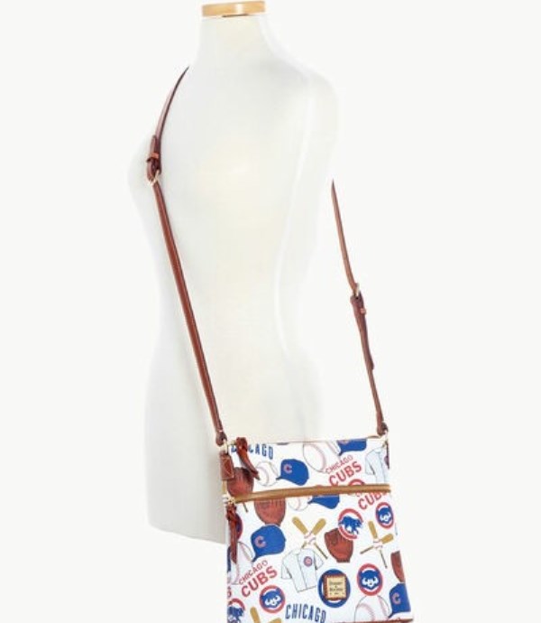 Blue Dooney And Bourke MLB Cubs Women's Crossbody Bags | 01VHLKEDF