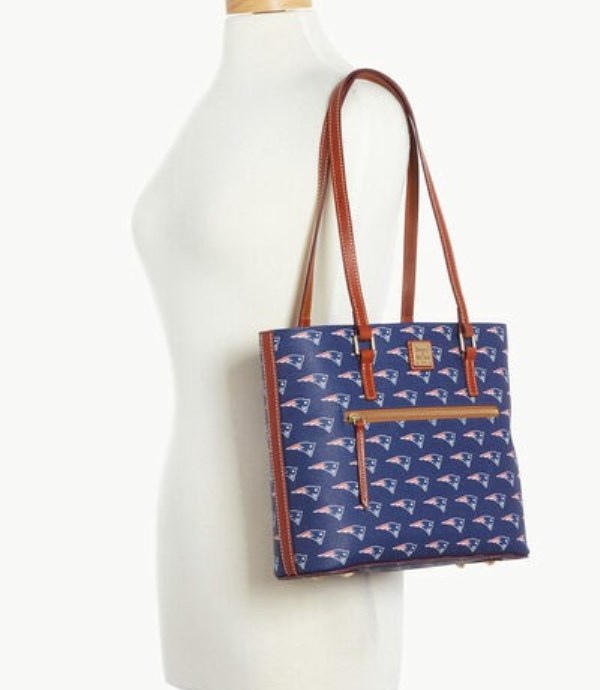 Blue Dooney And Bourke NFL Patriots Women's Shopper Bag | 07HVUFPLQ