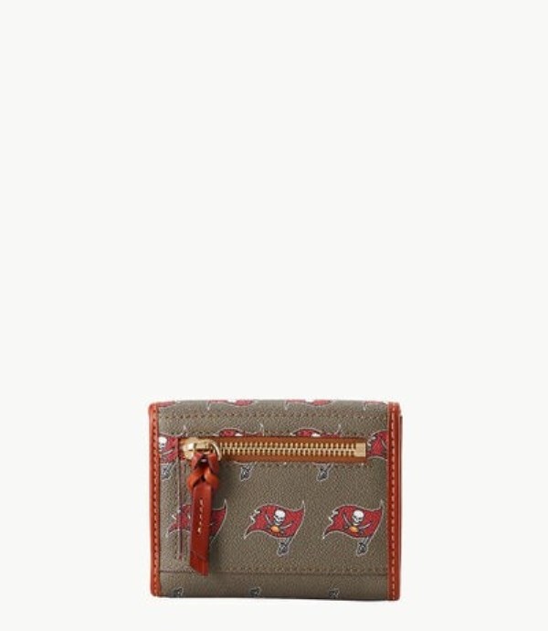 Brown Dooney And Bourke NFL Buccaneers Flap Credit Women's Wallets | 59ETJKCMZ