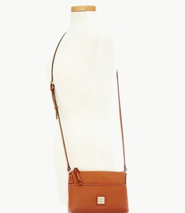 Brown Dooney And Bourke Pebble Grain Ginger Women's Crossbody Bags | 36JFWTHDI