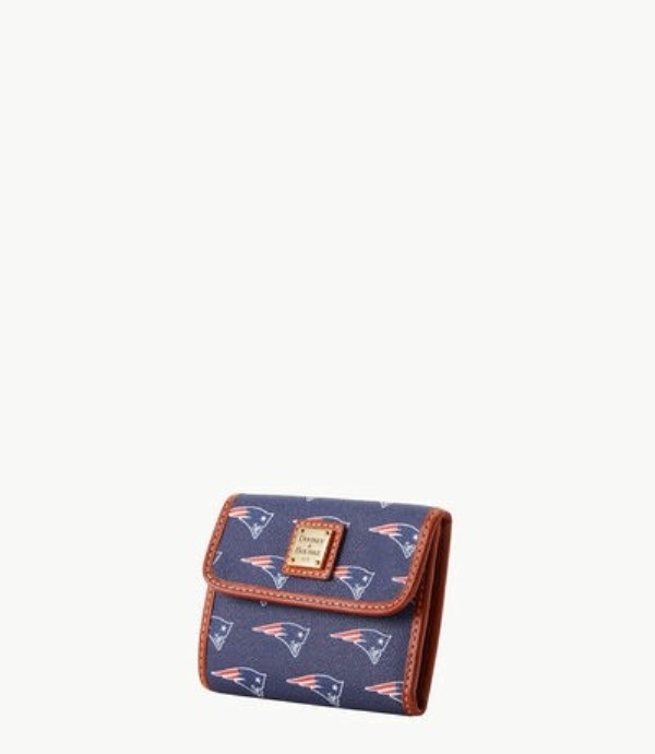 Purple Dooney And Bourke NFL Patriots Flap Credit Women's Wallets | 70NIKVULD