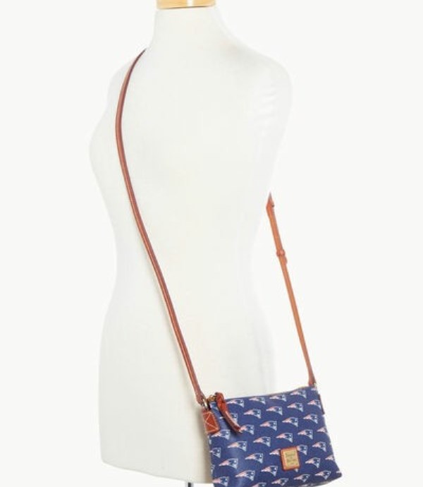 Purple Dooney And Bourke NFL Patriots Women's Crossbody Bags | 52YDAZGCF